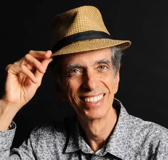Capa de Não Fale com Paredes Módulo 1000, memórias em Frequência - Uma conversa com Luiz Paulo Simas